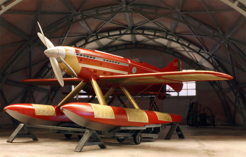Macchi-Castoldi M.C.72