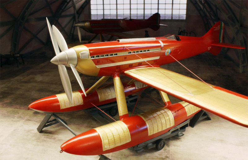 Macchi-Castoldi M.C.72