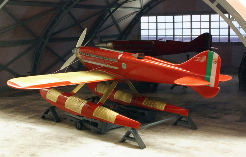 Macchi-Castoldi M.C.72