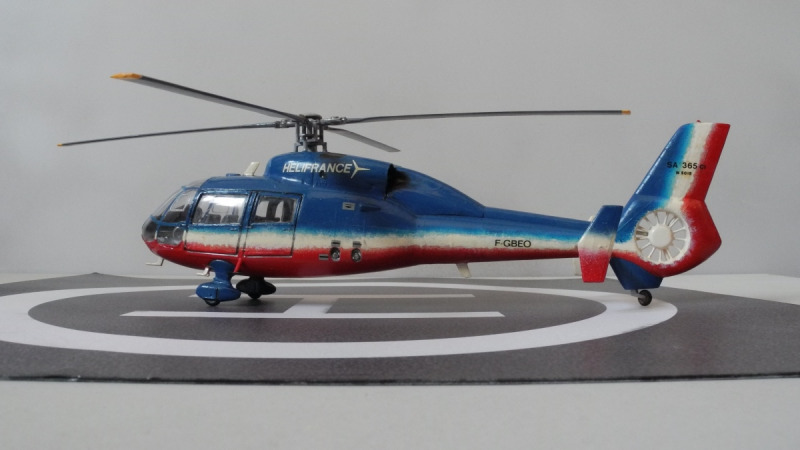 SA 365 C1 Dauphin 2