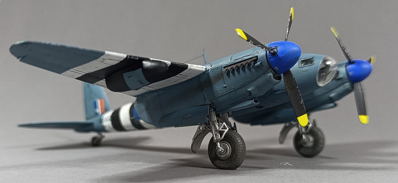 De Havilland DH. Mosquito PR Mk.XVI