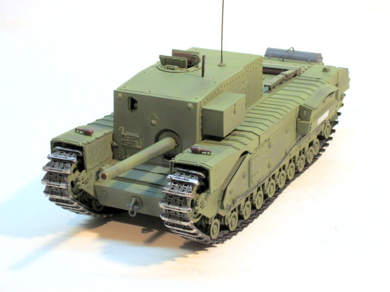 76,2 mm Gun Carrier auf Churchill Mk I