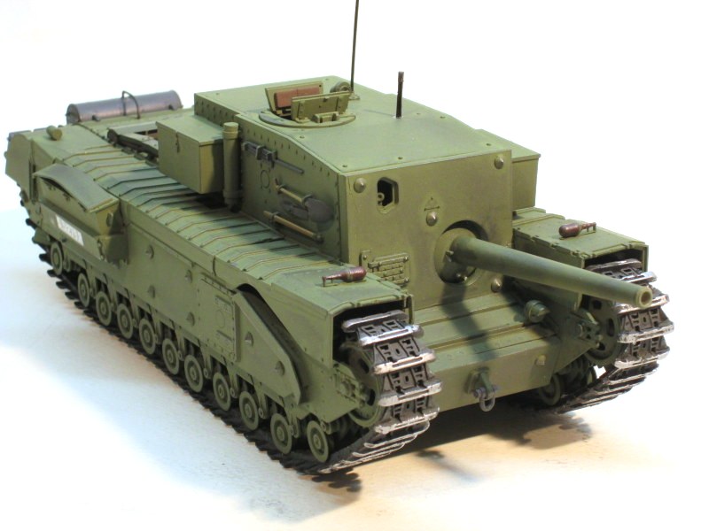 76,2 mm Gun Carrier auf Churchill Mk I