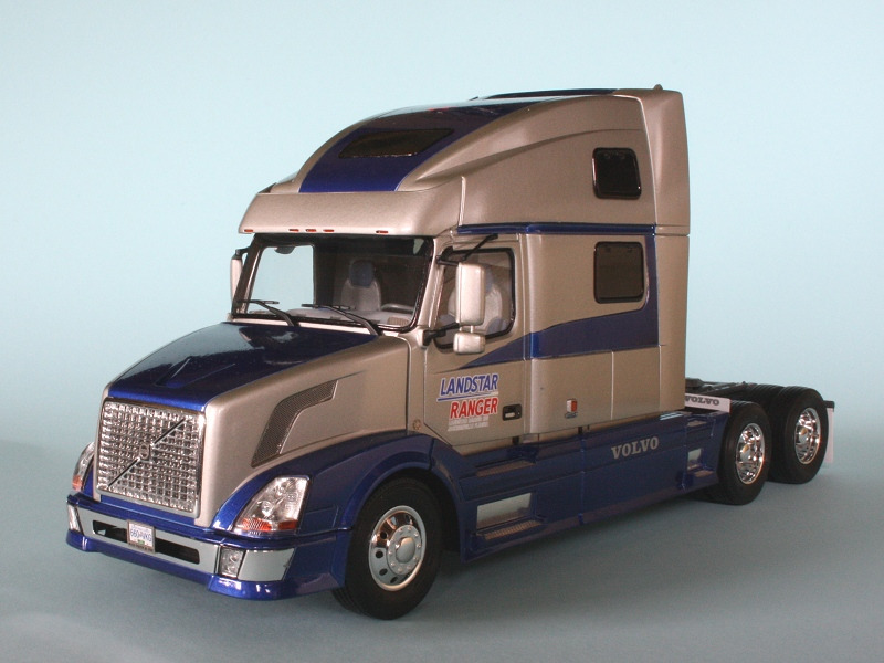 Volvo VN 780 Conventional