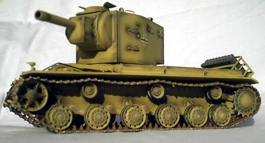 Panzerkampfwagen KW II 754 (r)