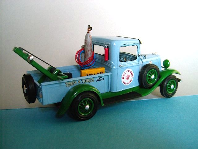 Ford 1934 Tow Truck