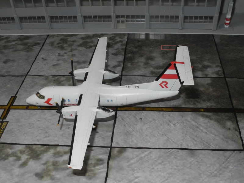 De Havilland Canada Dash 8-103