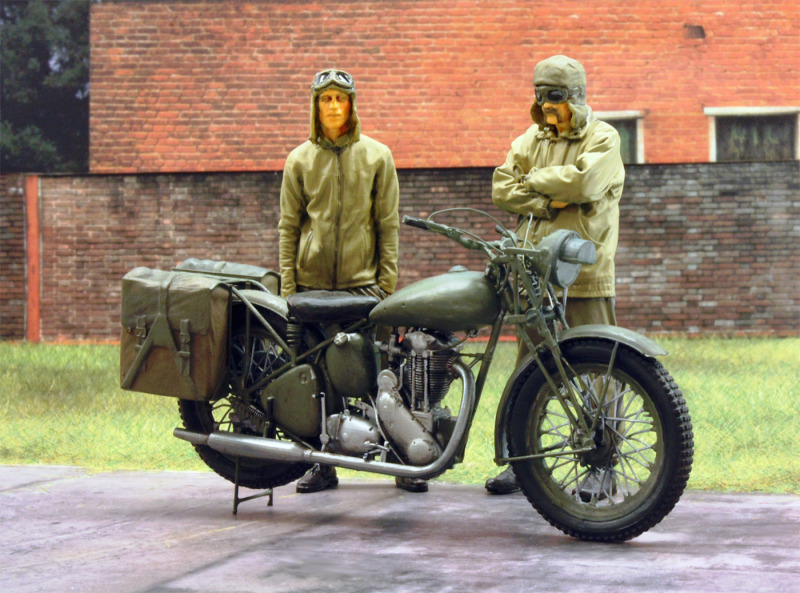 Triumph 3WH