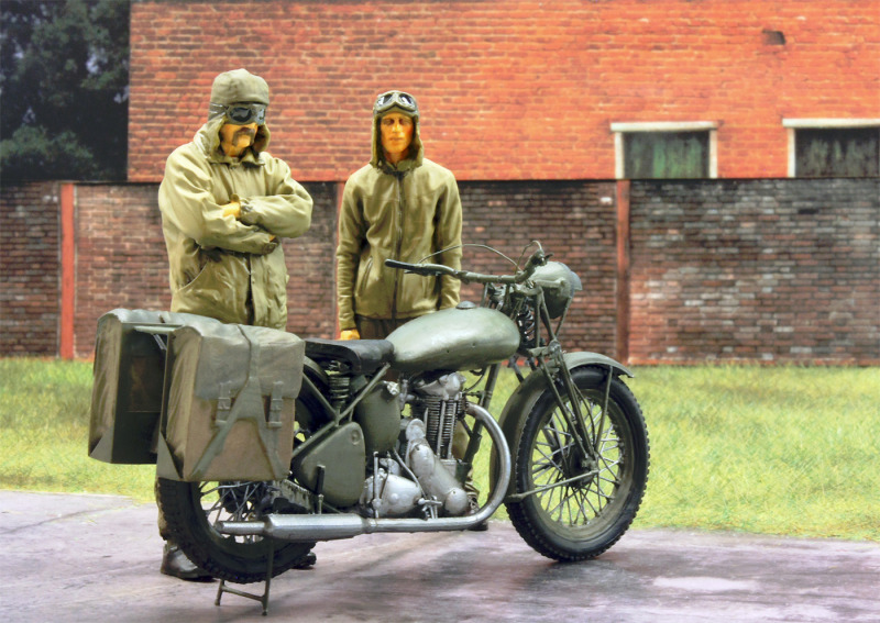 Triumph 3WH