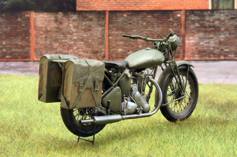 Triumph 3WH