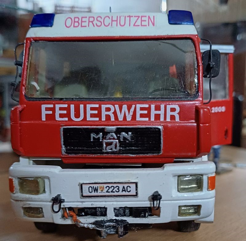MAN-Rosenbauer TLFA 2000
