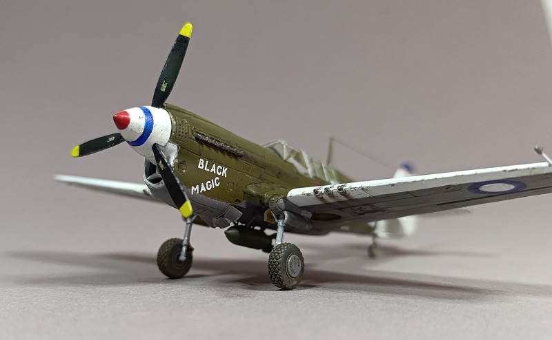 Curtiss Kittyhawk IV (P-40N)