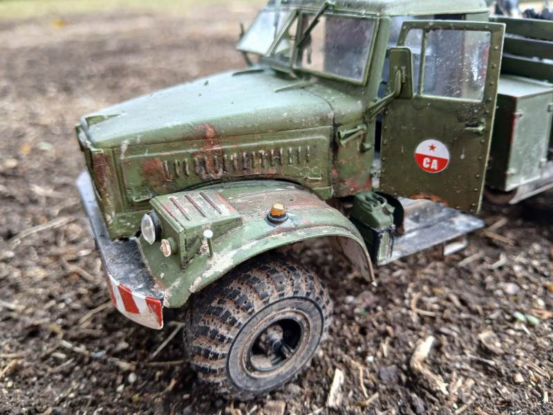 Schwerer LKW 6x6 KrAZ 255 B