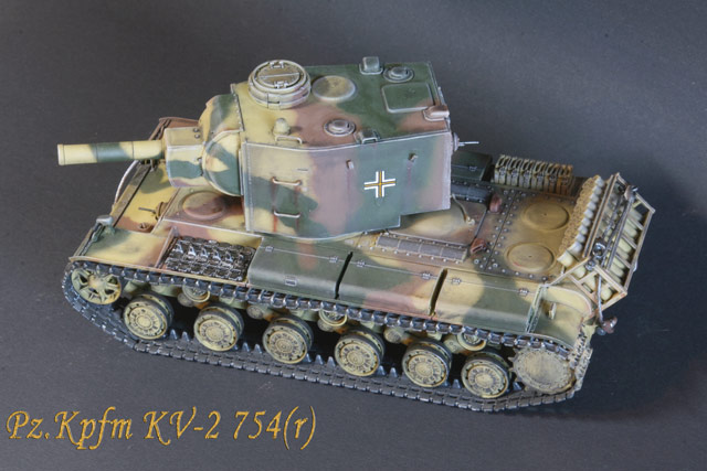 German Pz.Kpfm KV-2 754(r) Tank