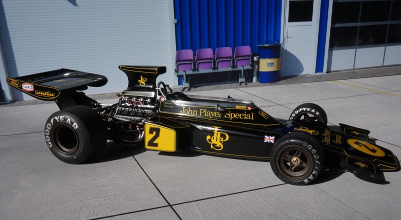 Lotus 72D