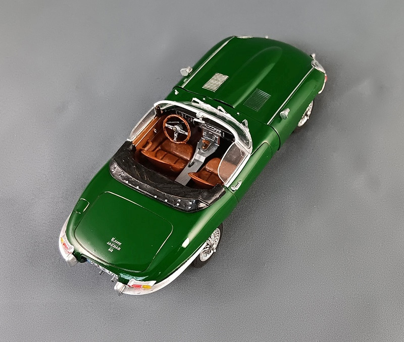 Jaguar E-Type Roadster