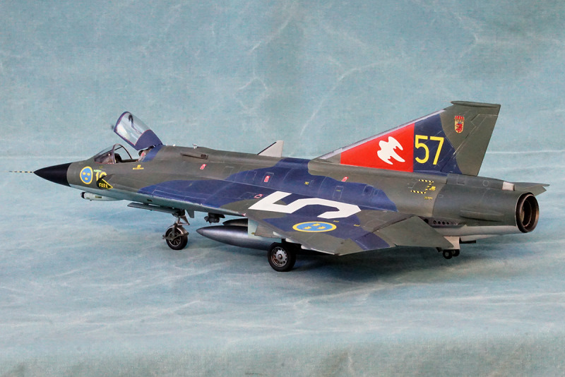 Saab J 35F-2 Draken