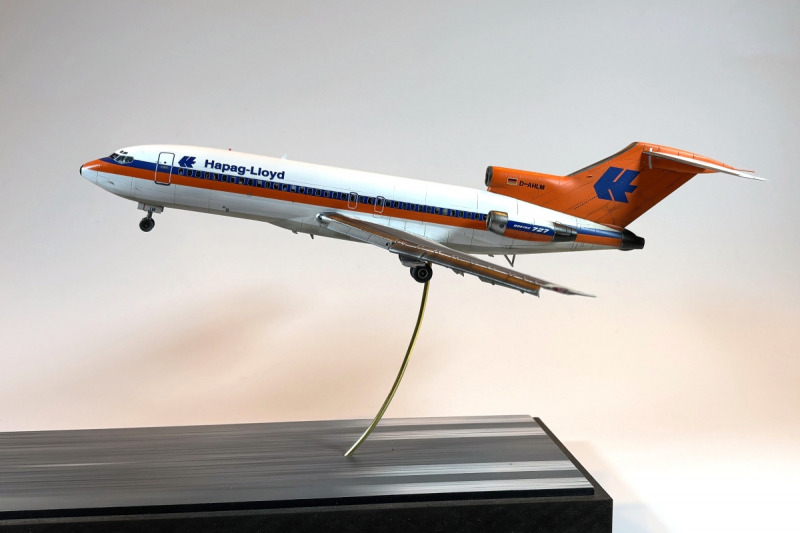 Boeing 727-81