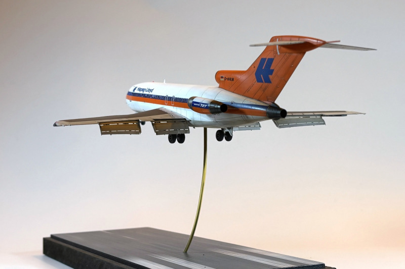 Boeing 727-81