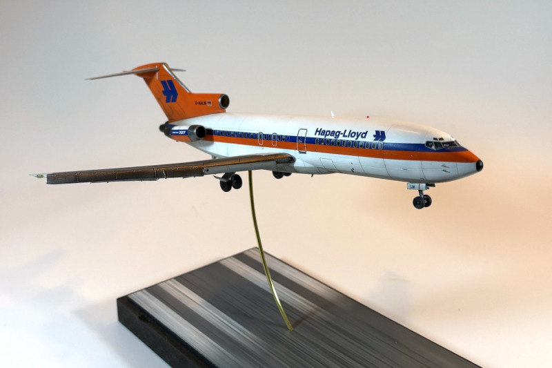 Boeing 727-81