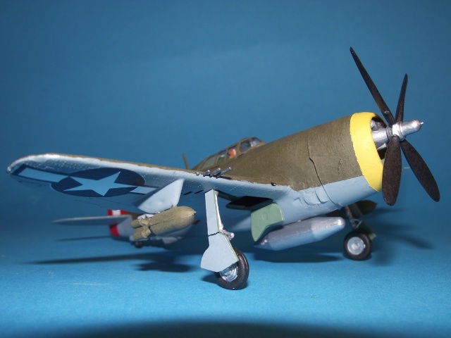 Republic P-47D-22-RE Thunderbolt Razorback