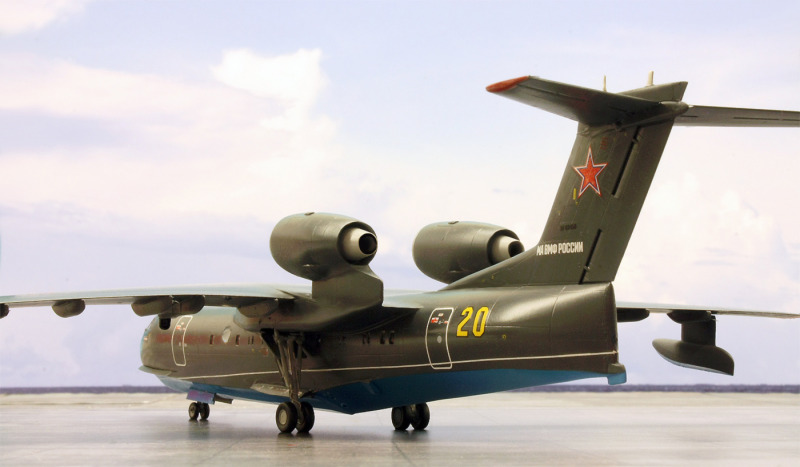 Berijew Be-200ES
