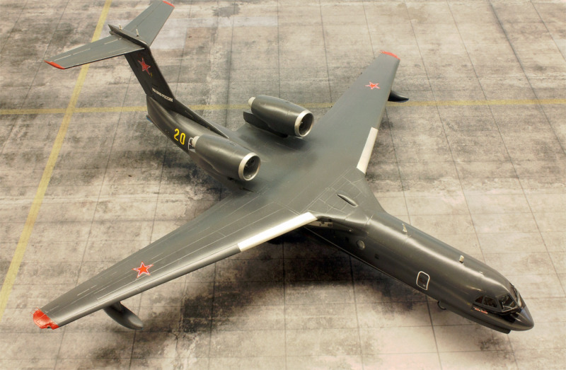 Berijew Be-200ES