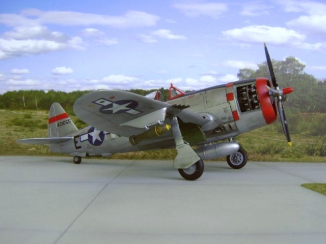 Republic P-47D-28-RE Thunderbolt
