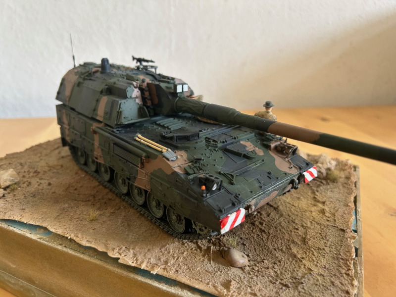 Panzerhaubitze 2000