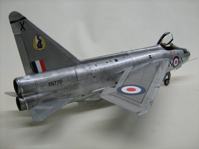 English Electric Lightning F.2