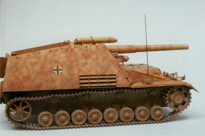 Panzerhaubitze „Hummel“