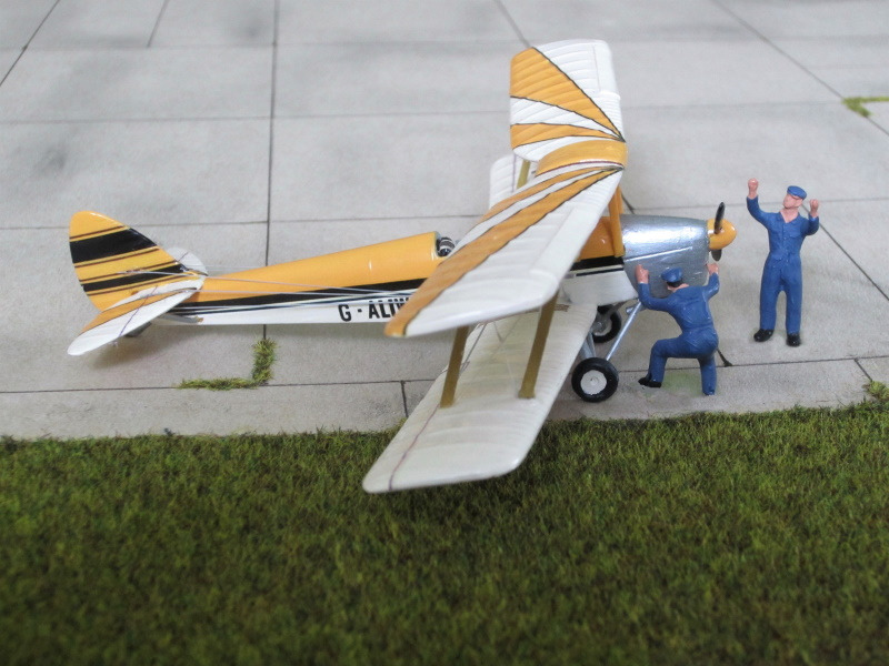 De Havilland DH.82 Tiger Moth