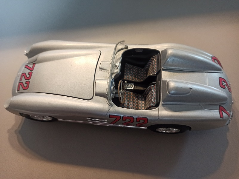 Mercedes-Benz 300 SLR