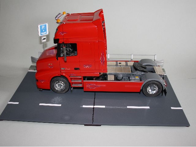 Guard rail and road selection for display