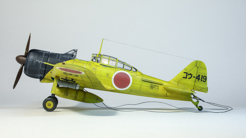 Mitsubishi A6M2-K Zero