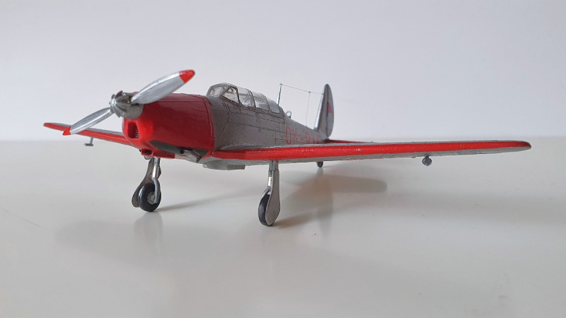 Avia C-2