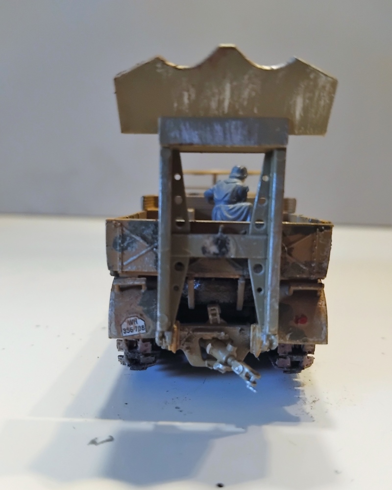Sd.Kfz. 9 mit Erdsporn