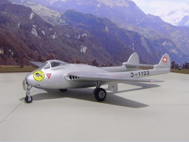 Modell De Havilland DH.100 Vampire Mk.6 in Meiringen