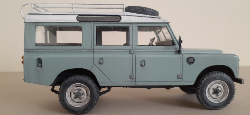 Land Rover Series III LWB Station Wagon