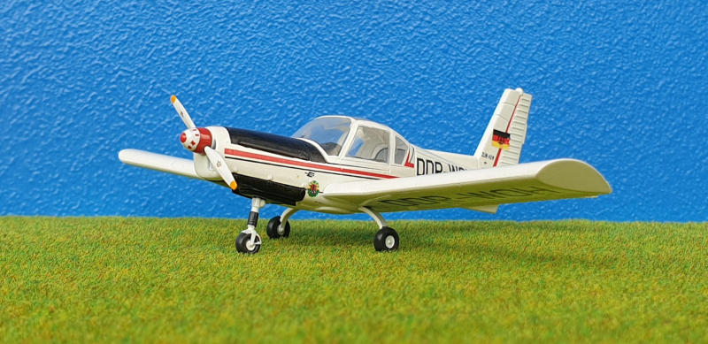 Zlin Z-42M