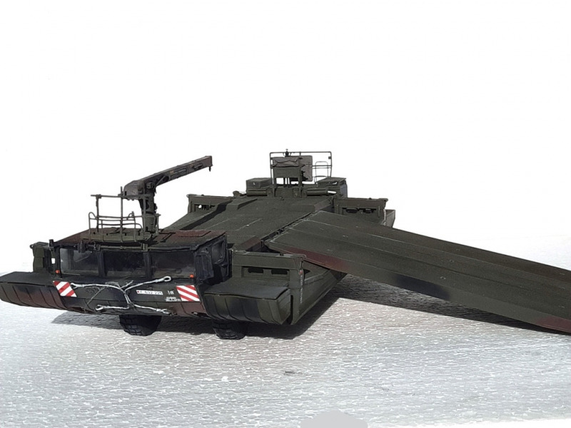 Amphibisches Brücken- und Übersetzfahrzeug M3