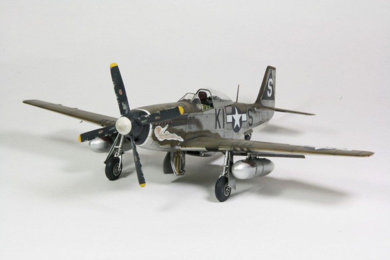 North American P-51D-5-NA Mustang