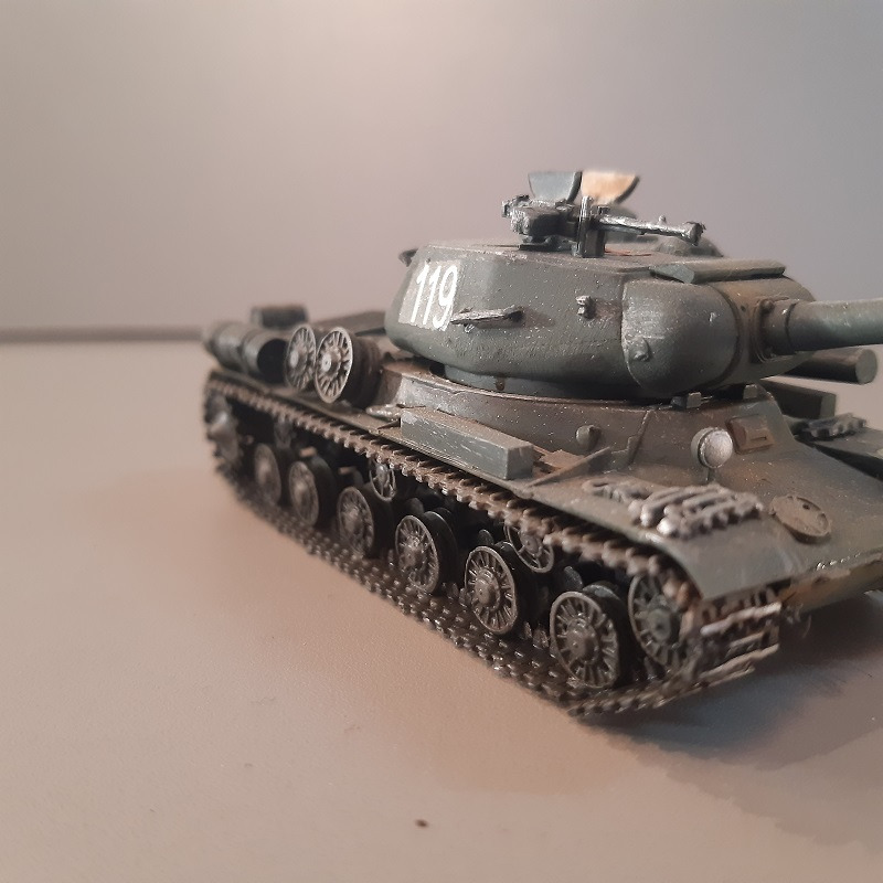 IS-2
