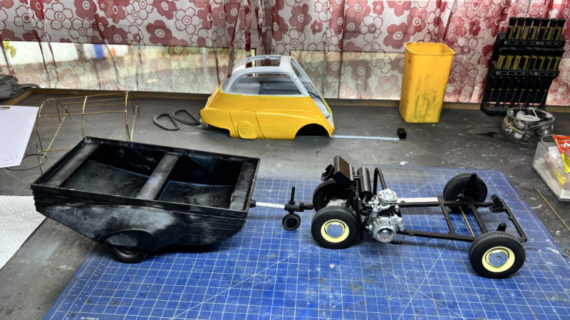 BMW Isetta mit Wohnanhänger Piccolino