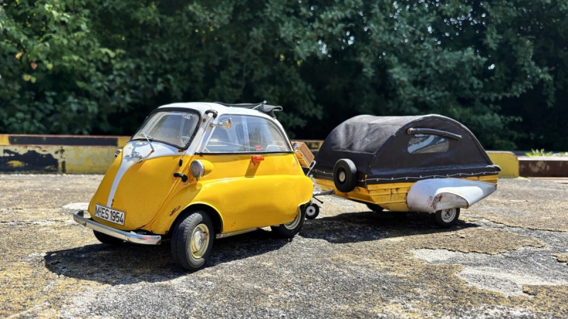 BMW Isetta mit Wohnanhänger Piccolino