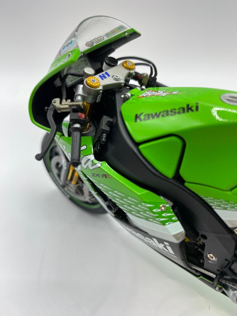 Kawasaki ZX-12RR Ninja