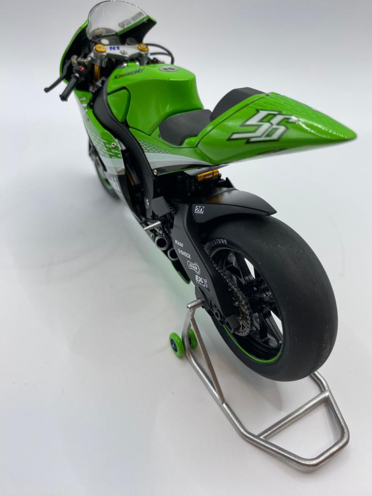 Kawasaki ZX-12RR Ninja