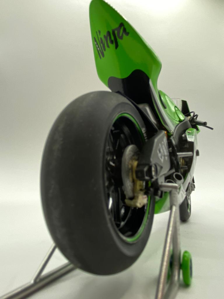 Kawasaki ZX-12RR Ninja