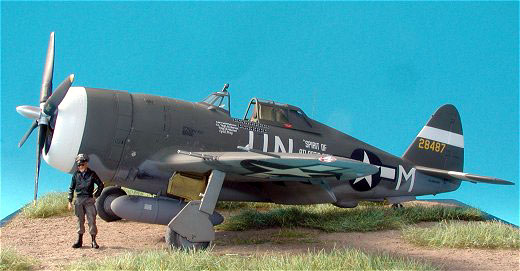 Republic P-47D-15-CU Thunderbolt Razorback