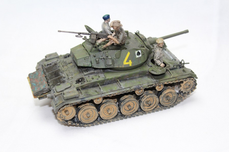 M24 Chaffee